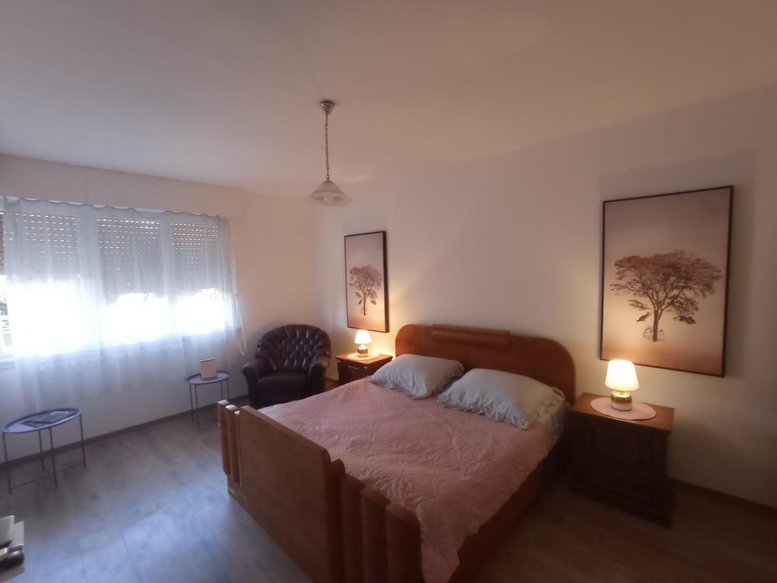 Appartement Tesla à Split Extérieur photo